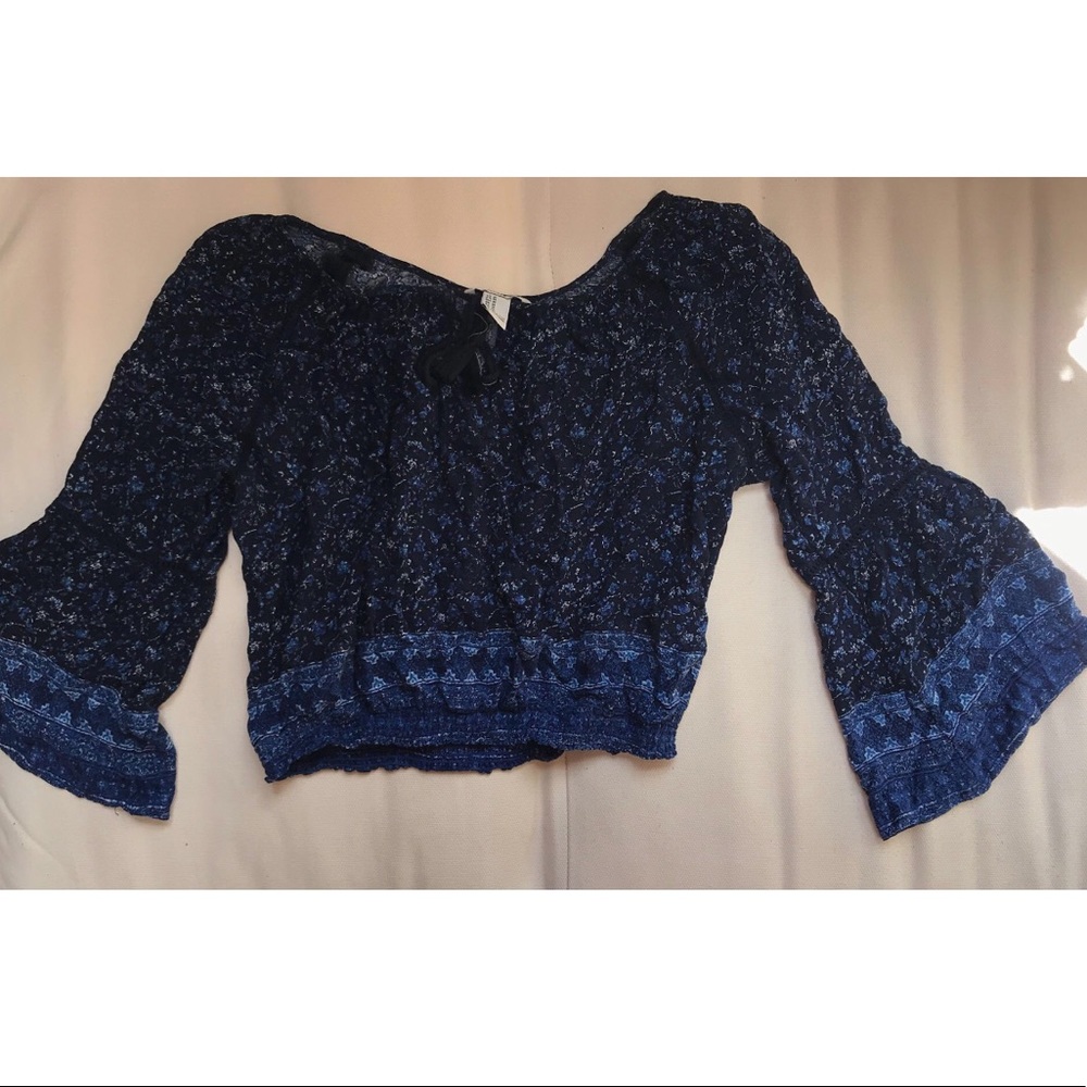 ⭕️SOLD⭕️Crop top